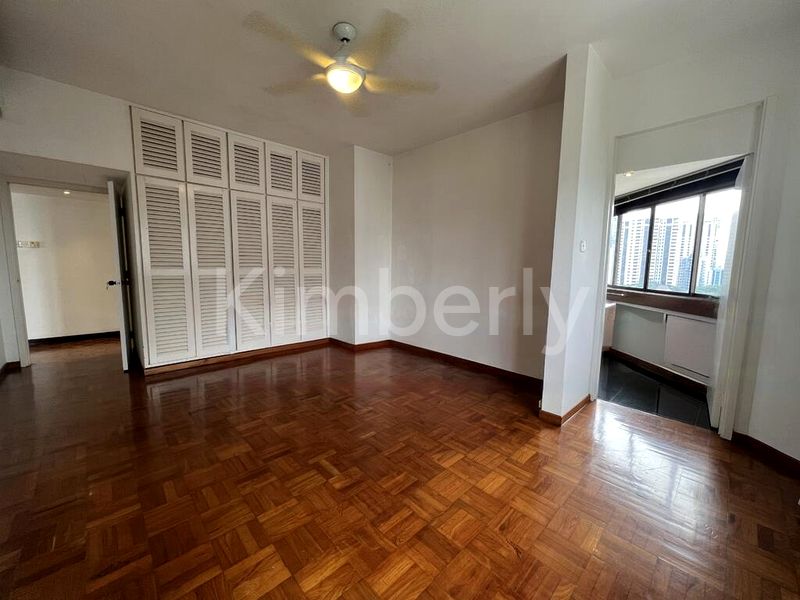 3 Bed Condo for Rent in  High Point - Image 11
